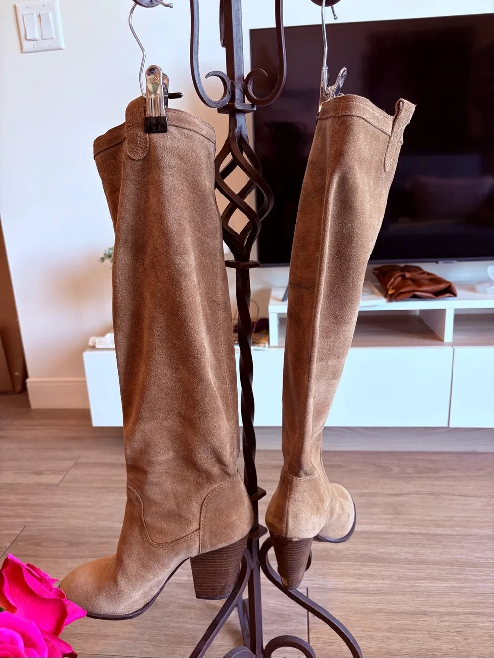 Vince Camuto vince camuto